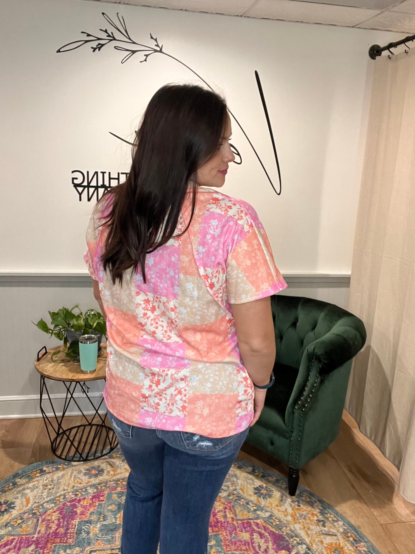 Peach / Pink Color Block Floral Short Sleeve