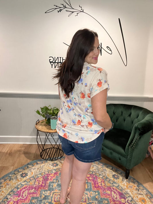 Oatmeal Floral Ribbed Short Sleeve