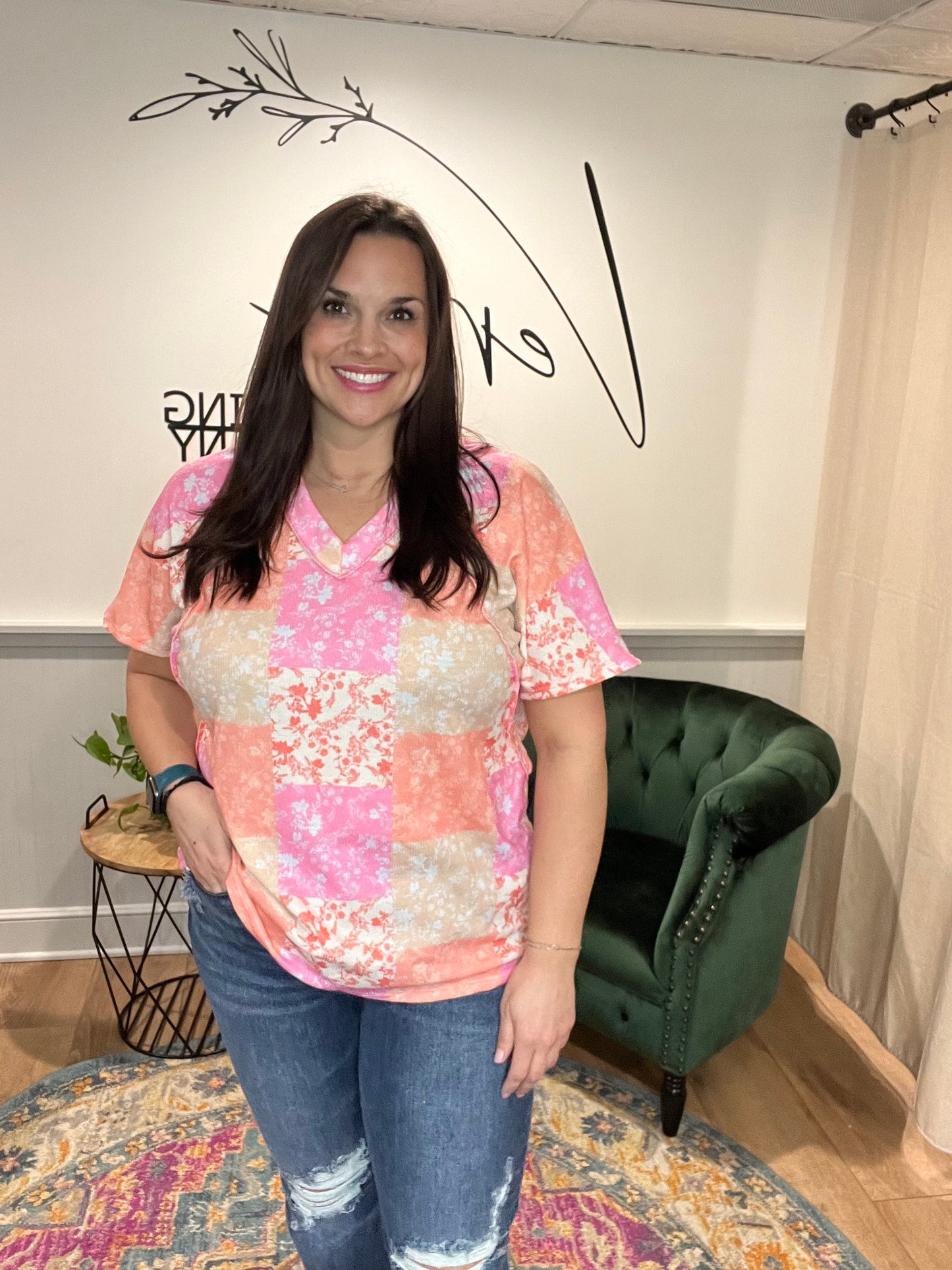 Peach / Pink Color Block Floral Short Sleeve