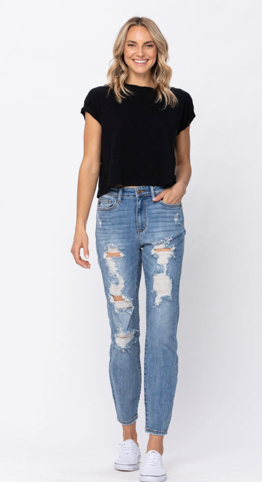 **High Rise Destroyed Boyfriend Judy Blue Jeans