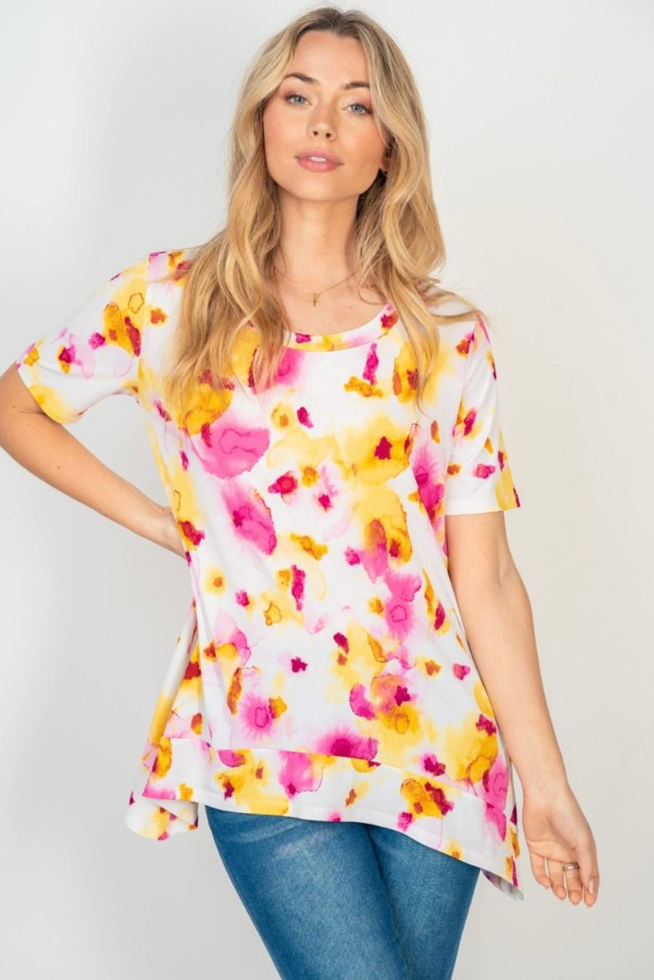 Floral Knit Handkerchief Hem Top (2 Colors)