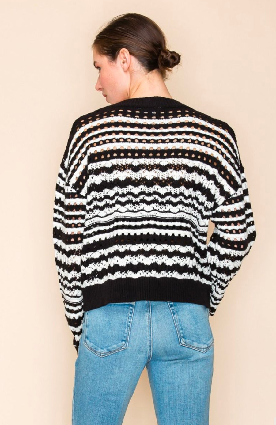 Black / White Knit Cardigan