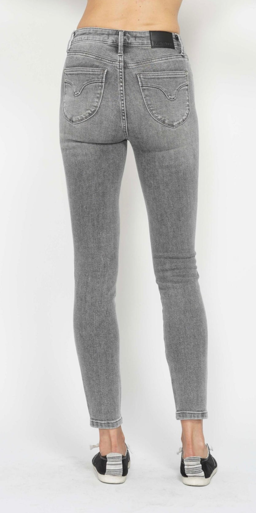 **Judy Blue Tummy Control Gray Skinny Jeans