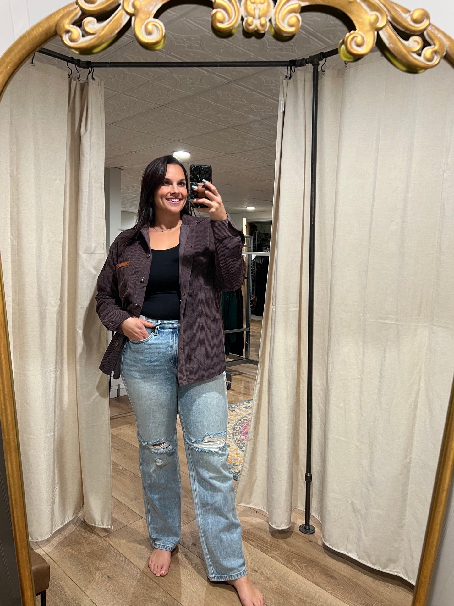 *Judy Blue Distressed Rigid Magic Straight Leg Jeans