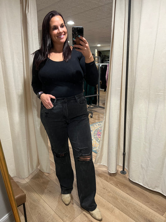 **Judy Blue Distressed Black Rigid Magic Jeans