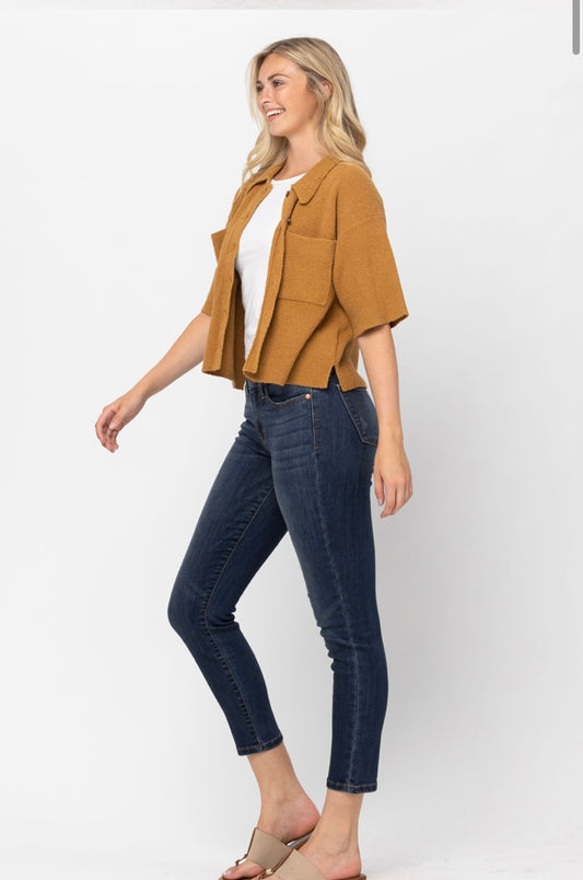*Judy Blue Mid Rise Relaxed Fit Jeans