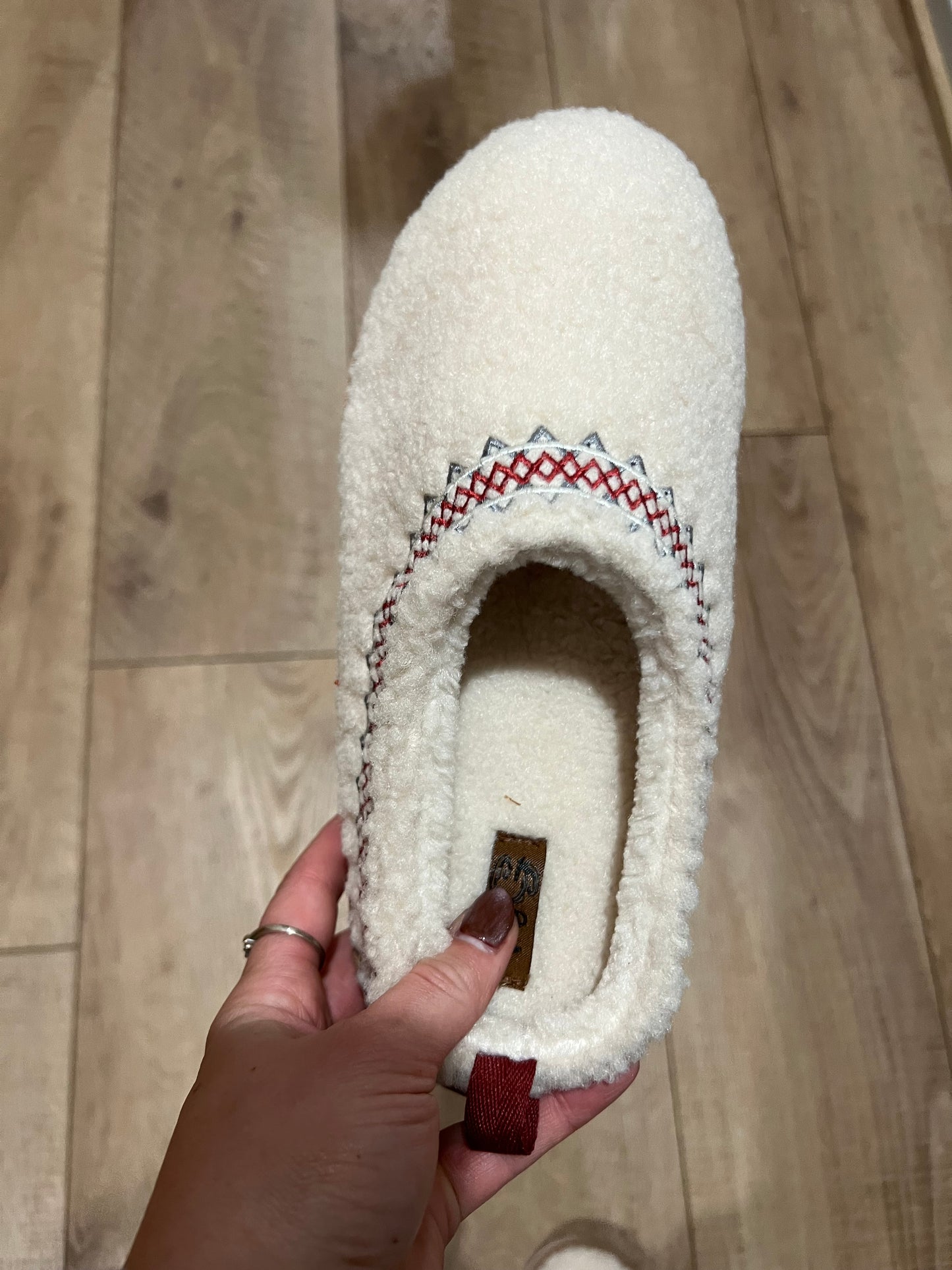 Very G Cream Sherpa Slip On Shoes