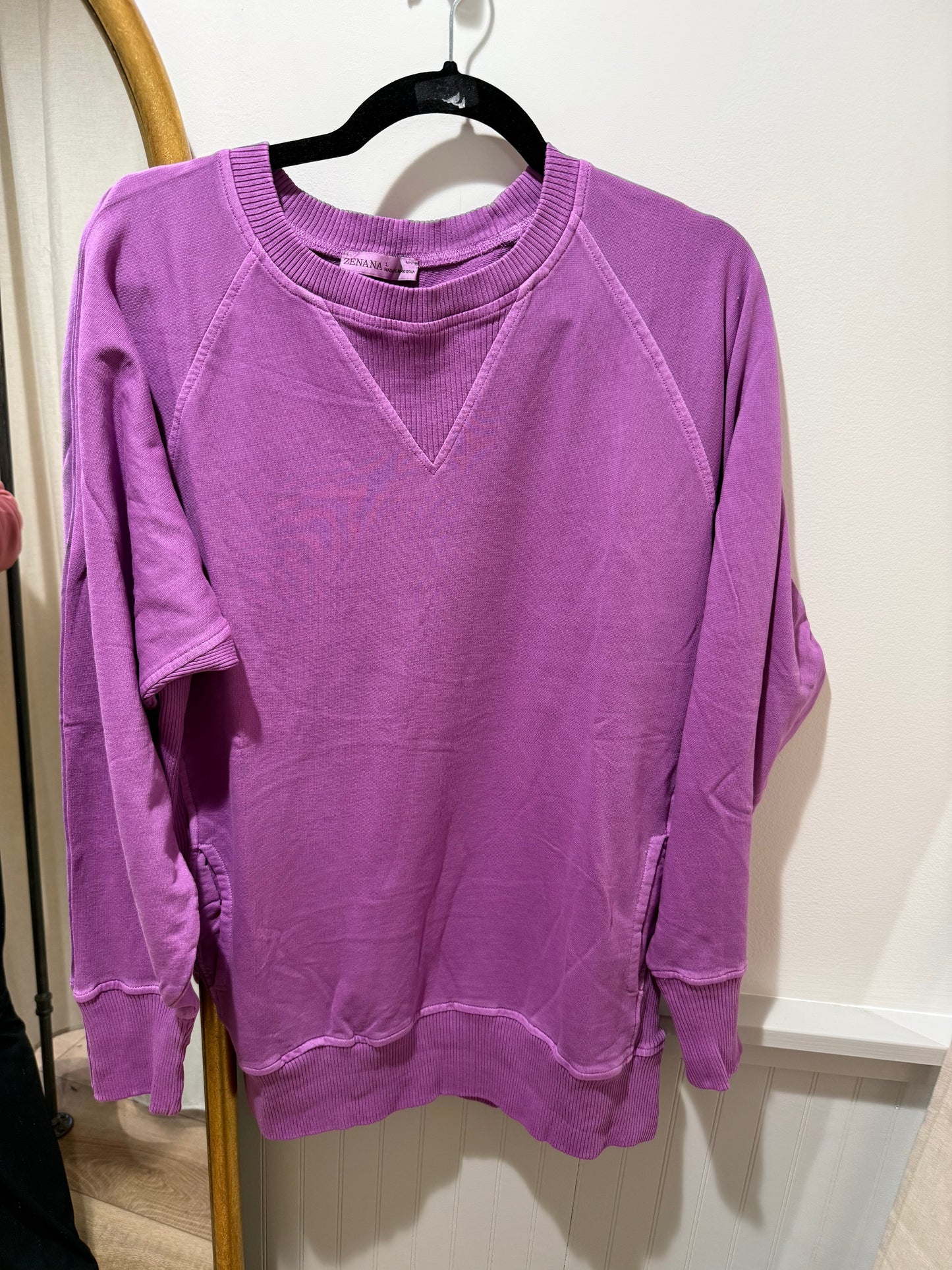 Crewneck with Pockets (2 Colors)