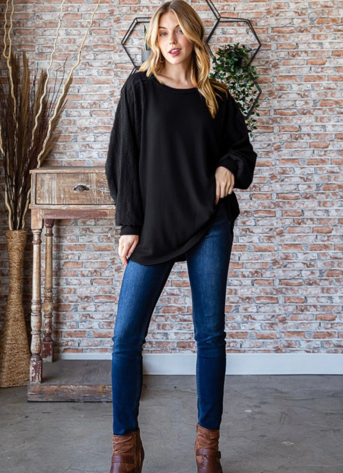 Lace Sleeve Sweater (2 Colors)
