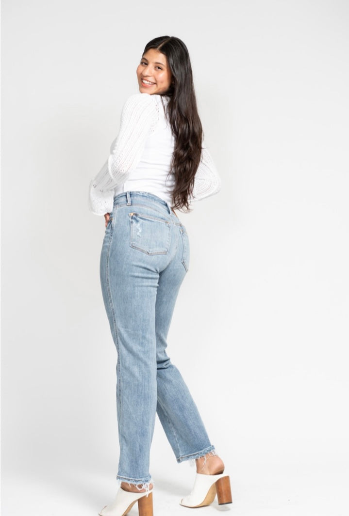 Judy Blue Cell Phone Pocket Dad Jeans