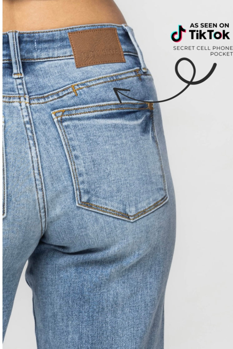 Judy Blue Cell Phone Pocket Dad Jeans