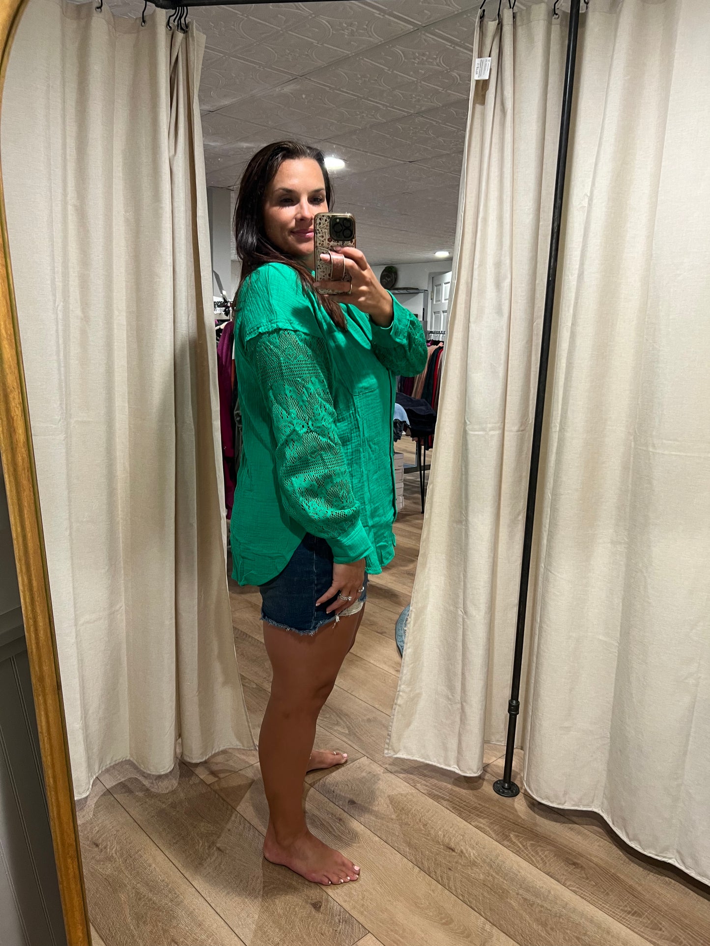 Staccato Kelly Green Gauze Button Up