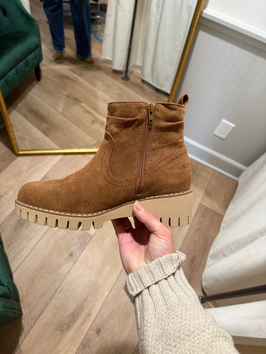 Very G Tan Dashing Boot