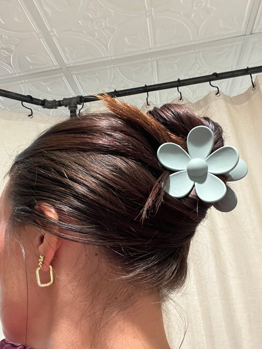 Flower Hair Clip (3 Colors)