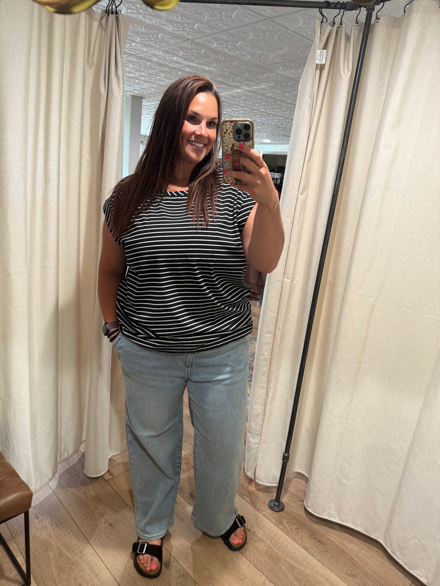 Judy Blue Wilhelmina Baggy Elastic Jeans