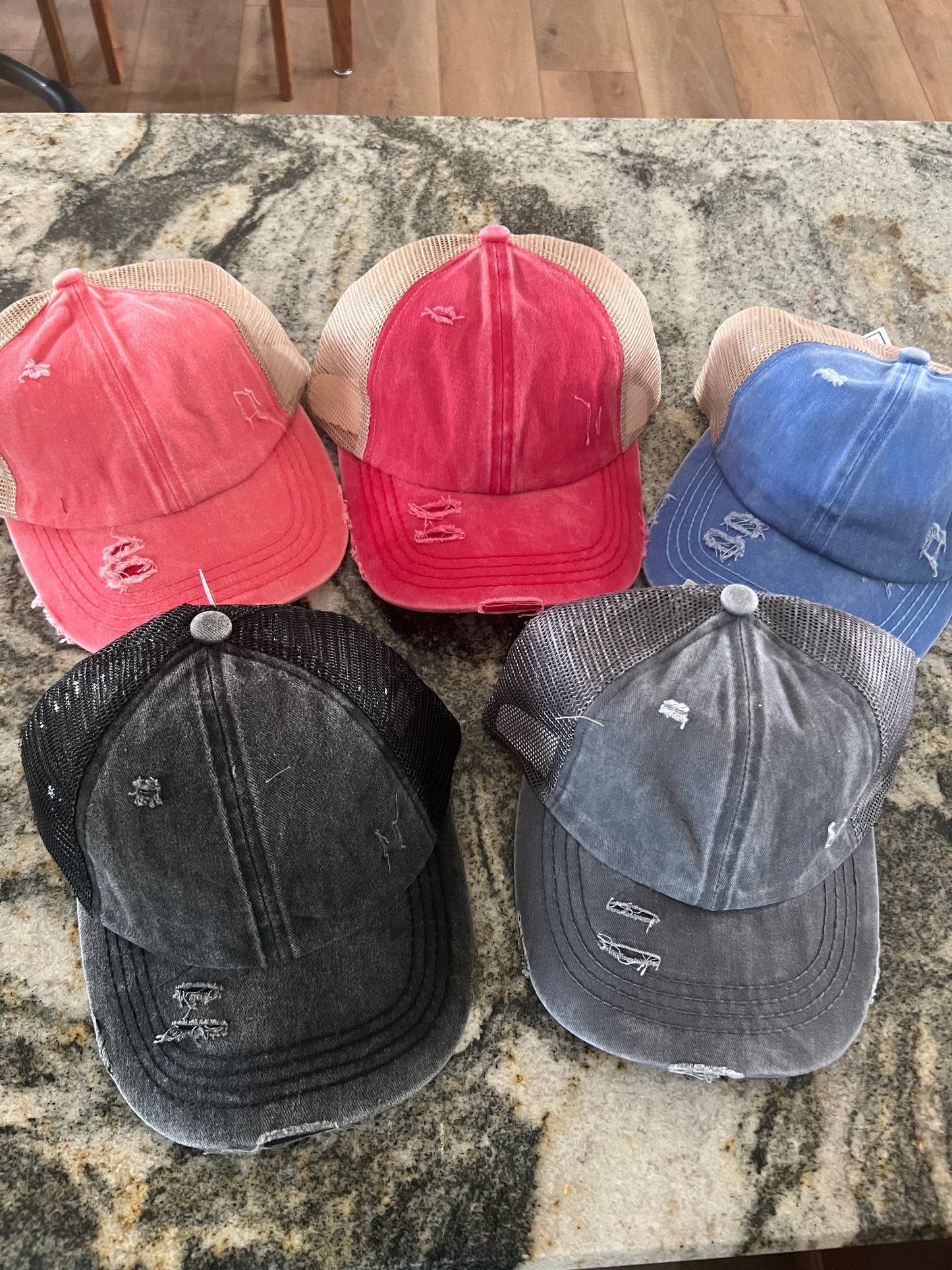 Sombreros de cola de caballo de mezclilla lavada CC (5 colores)