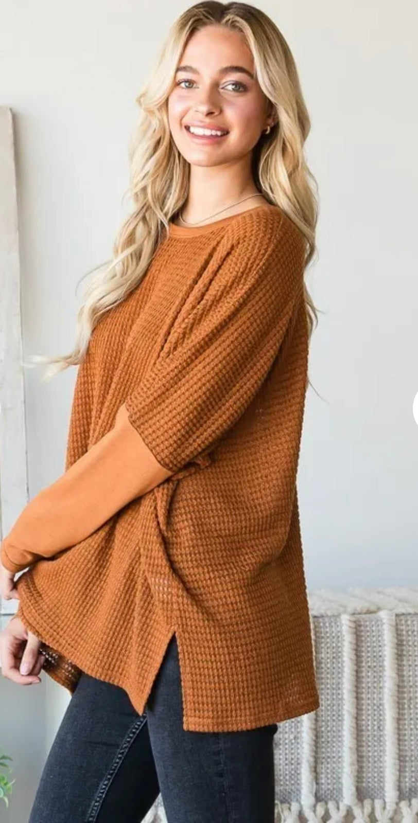 Suéter con aberturas de punto tipo gofre (2 colores)